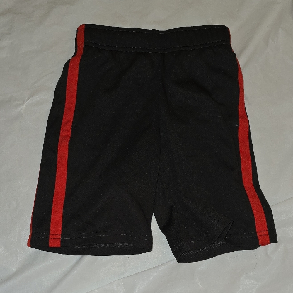 Jumping Beans Boys Black & Red Strip Basketball Shorts Size 5